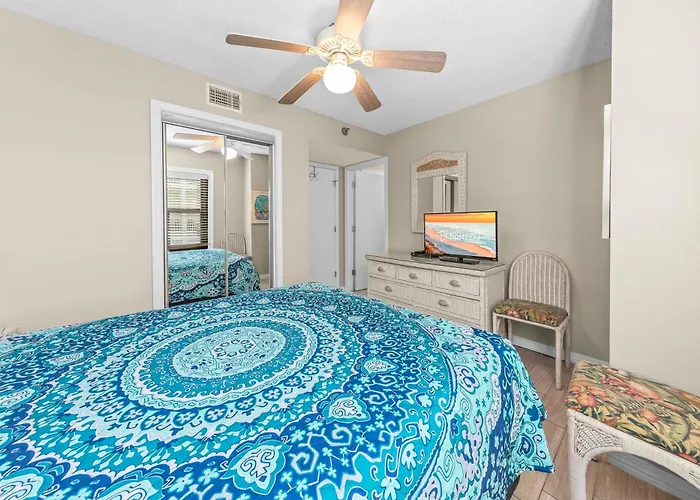 Harbour Place Apartment